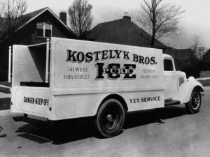 Ford V8 Model 51 Ice Cream Truck